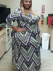 Elegant plump businesswomen are getting naked on pics