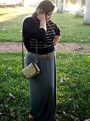 Inviting fat MILFs are fingering themselves